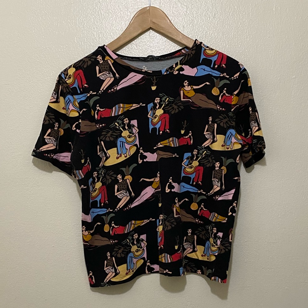 Zara Printed Cartoon Black Cropped T-Shirt